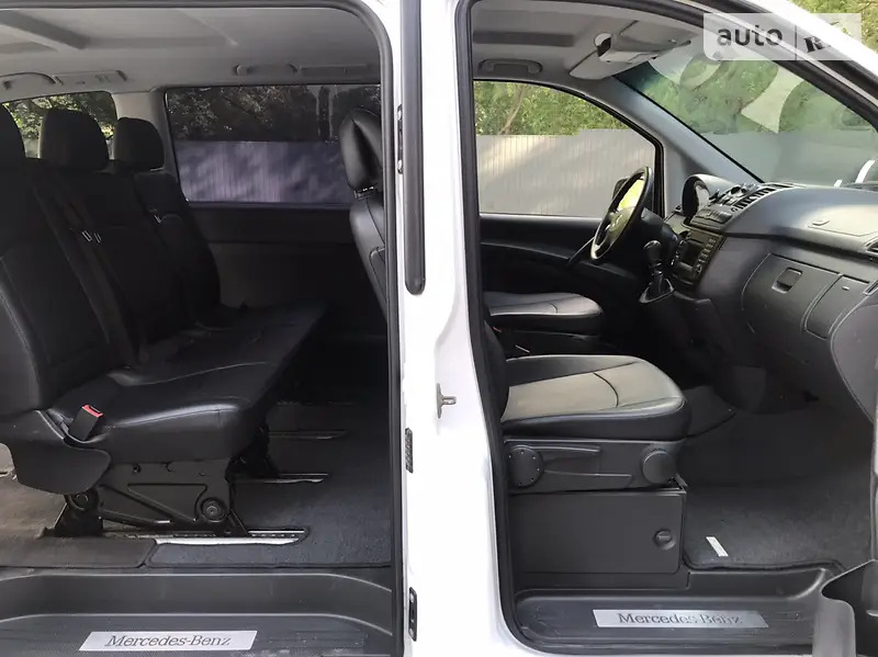 Mercedes-Benz Vito пасс. Compact 2013