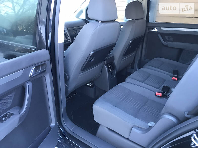 Volkswagen Touran 2010